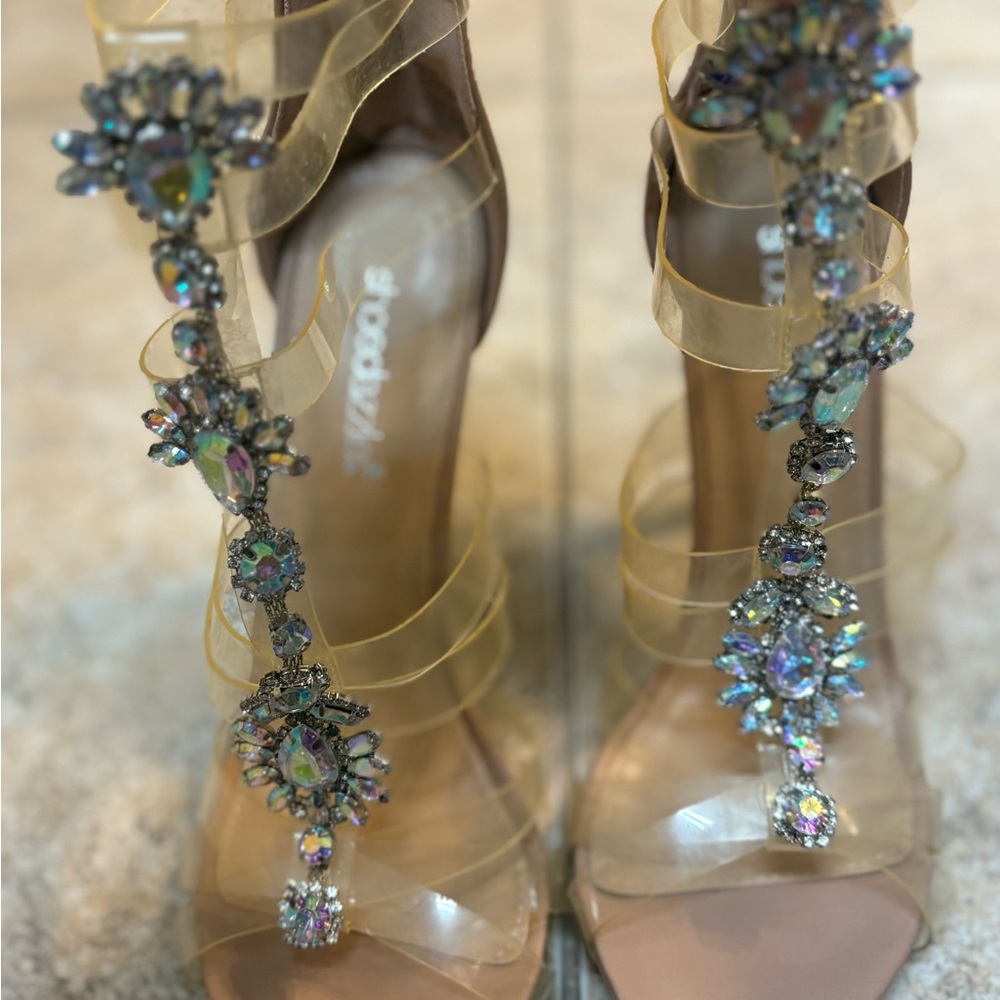 Elegant Crystal Embellished Heels Clear Straps Zip Closure Size 7